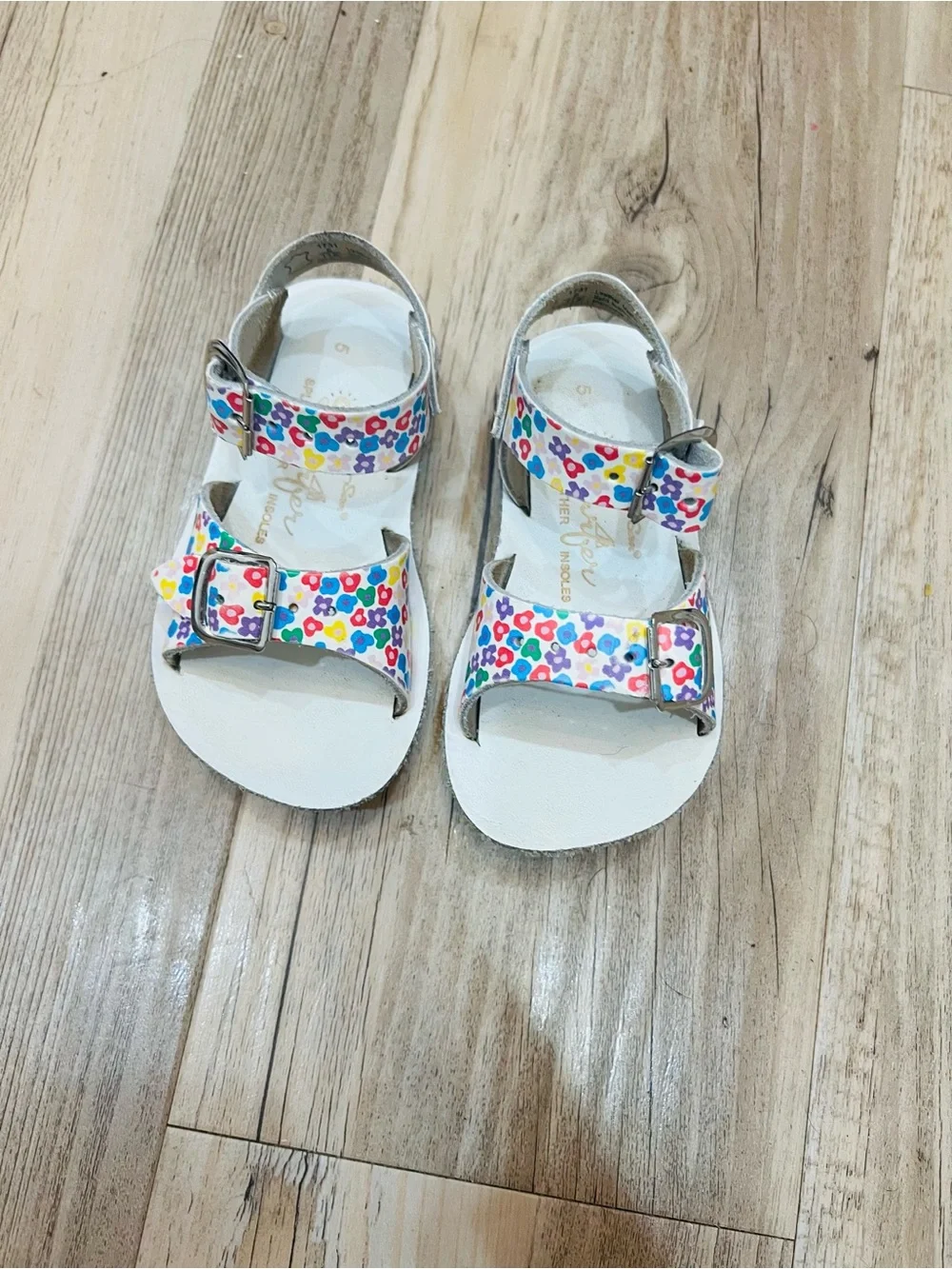 SALT WATER Sun-San Sea Wee flower sandals size 5 toddler